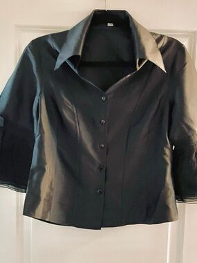 Vintage Silk Black Satin Button-Front Women’s Shirt with Pointed Collar